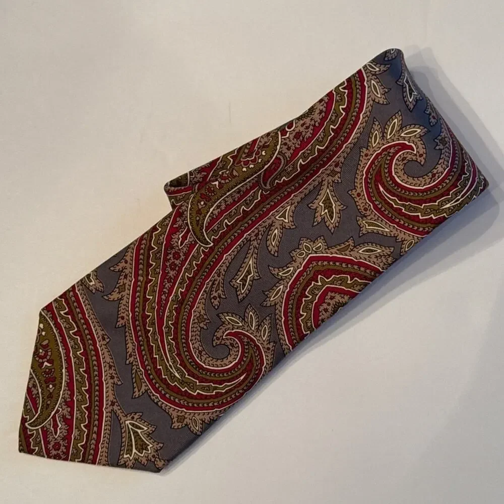 Traditionalist 100% Italian Silk Necktie Paisley REPP Tie 57